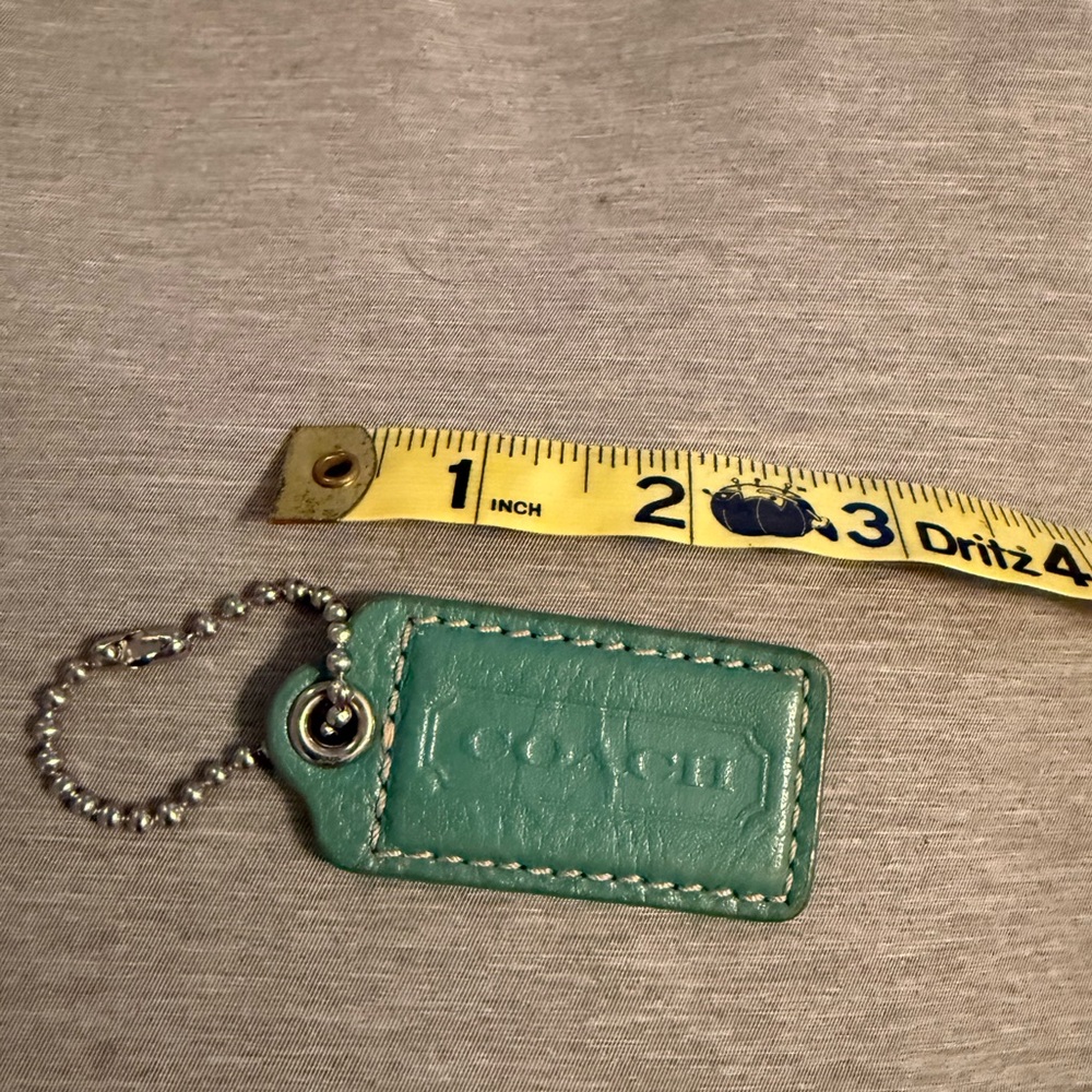 Coach Green Leather‎ hang tag